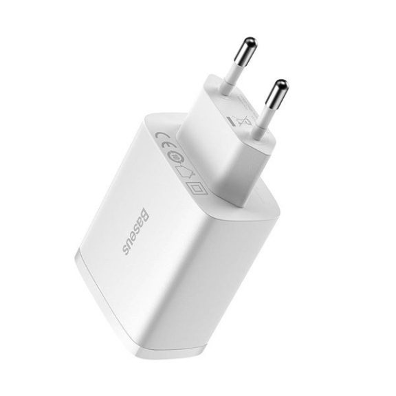 Baseus 3xUSB-A hálózati gyortöltő, 17W, fehér
