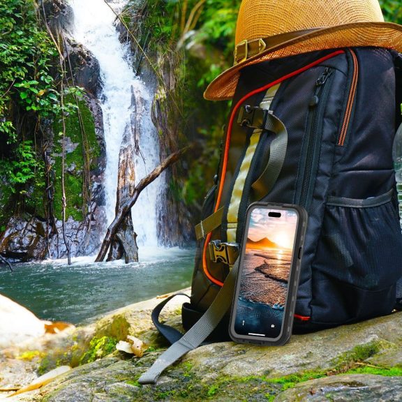 Shellbox Apple iPhone 15 Pro Max MagSafe vízálló tok, fekete