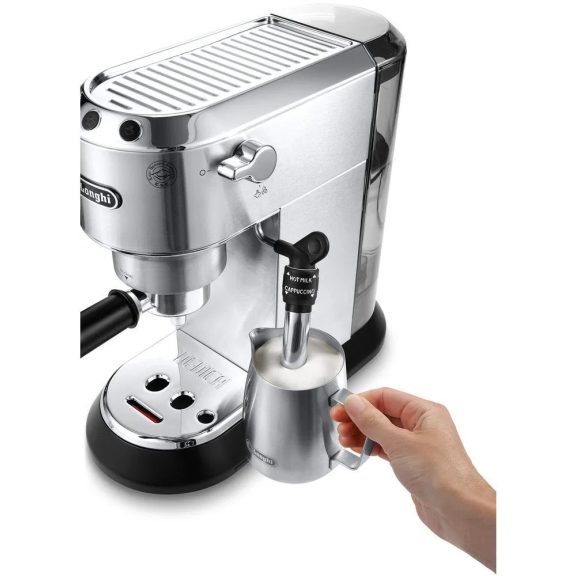 DELONGHI DEDICA STYLE EC685M eszpresszó kávéfőző