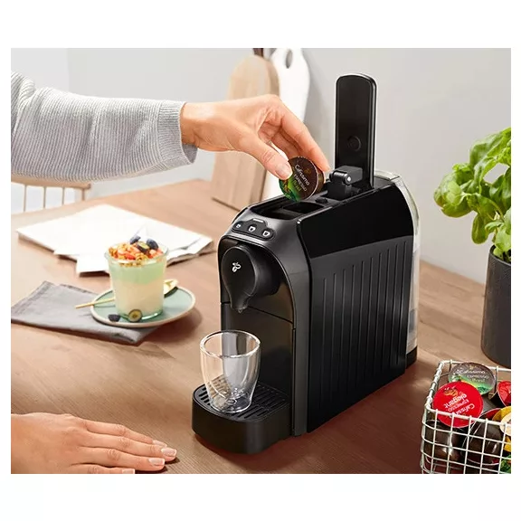 TCHIBO Cafissimo Easy fekete kapszulás kávéfőző TCHIBO Cafissimo Easy fekete kapszulás kávéfőző