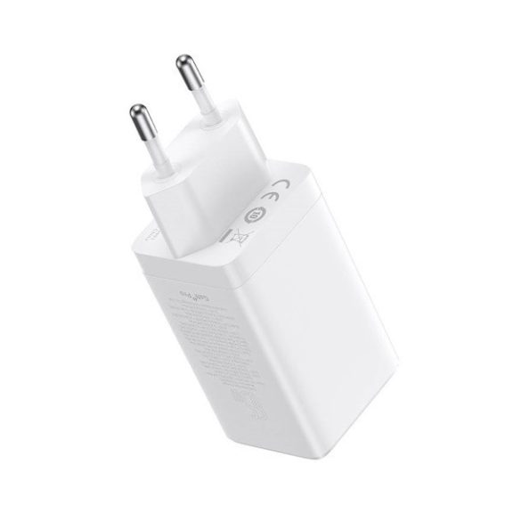 Baseus GaN5 Pro hálózati töltő 2xUSB-C + USB-A, USB-C-USB-C kábellel, 65W, fehér