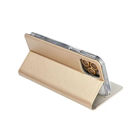 Magnet Apple iPhone 15 Pro mágneses flip tok, arany