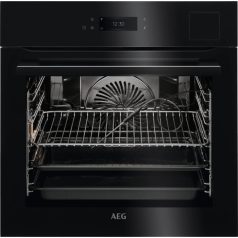 AEG BSE798380B SteamPro beépíthető gőzsütő