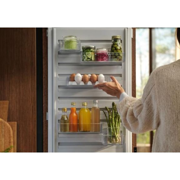 Electrolux ENT6MD19S3 Beépíthető Alulfagyasztós hűtőszekrény