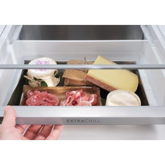 Electrolux ENT6MD19S3 Beépíthető Alulfagyasztós hűtőszekrény