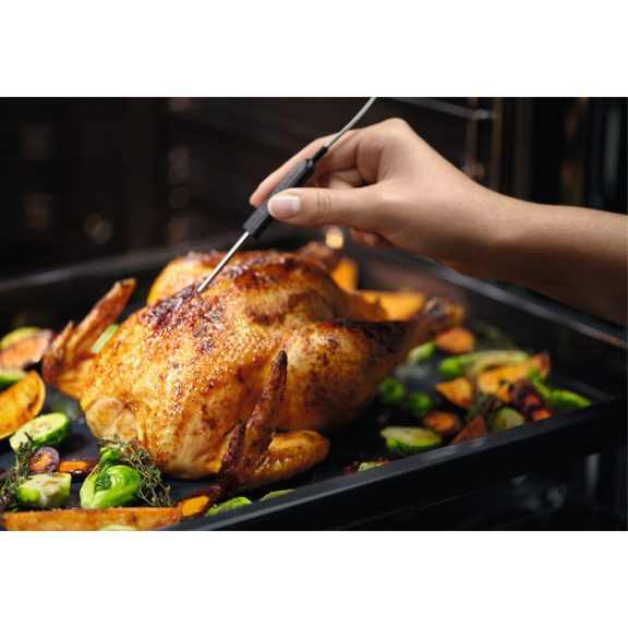 Electrolux EOB8S31X SteamBoost beépíthető gőzsütő