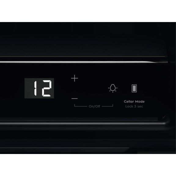 Electrolux EWUS018B7B Beépítheő borhűtő