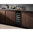 Electrolux EWUS018B7B Beépítheő borhűtő