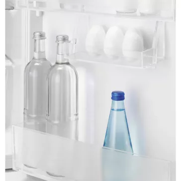 Electrolux LRB3DE18S Beépíthető hűtőszekrény