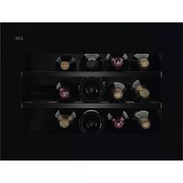 AEG NKW8P21KAB beépíthető kompakt borhűtő