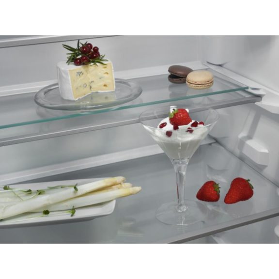 AEG NSC7P751ES Beépíthető alulfagyasztós hűtőszekrény