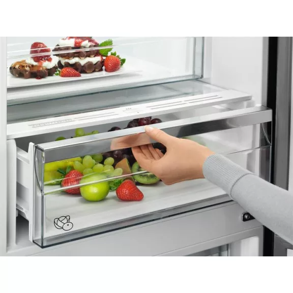 AEG RCB736E7MX Alulfagyasztós hűtőszekrény