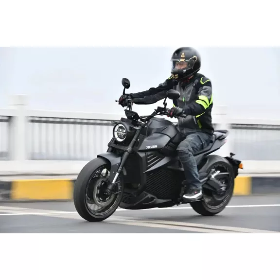 Rezon Bohemia Elektromos motorkerékpár