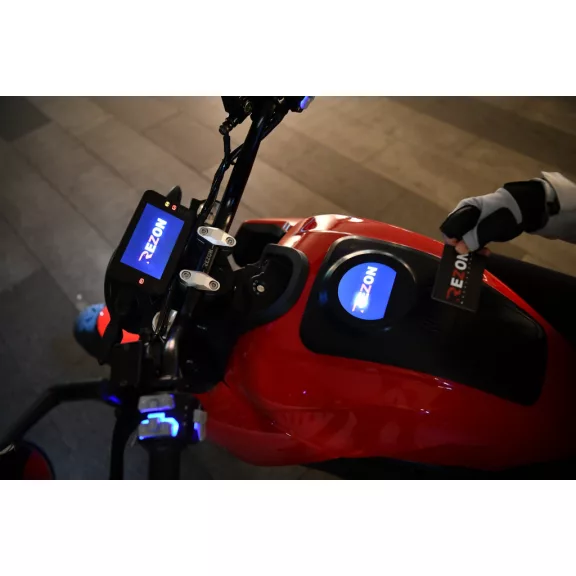 Rezon Bohemia Elektromos motorkerékpár