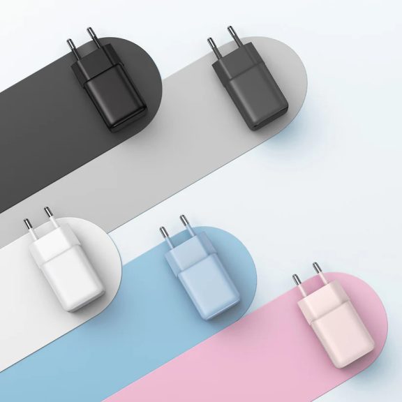 Ugreen X512 USB-C hálózati töltő adapter, GaN, 20W, fehér