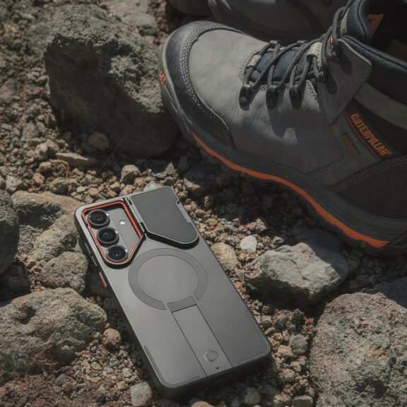 Tech-Protect Kevlar Aura Samsung Galaxy S26 Ultra tok kameravédelemmel, kitámasztóval, fekete-narancs