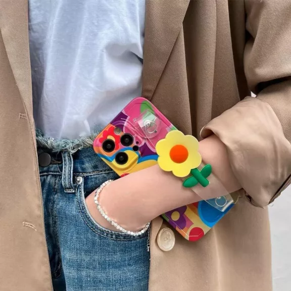 Apple iPhone 15 Pro, Szilikon tok, kézpánttal, virág minta, Flower Case, mintás