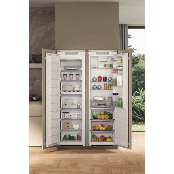 Whirlpool WHSD18A033C2 P Beépíthető hűtőszekrény