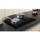 Whirlpool WVH 1065B F KIT beépíthető indukciós főzőlap beépített páraelszívóval Whirlpool WVH 1065B F KIT beépíthető indukciós főzőlap beépített páraelszívóval